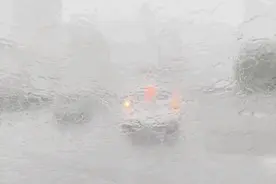 “下班雨”来袭！昆明主城多云有分散阵雨，未来几天……图片