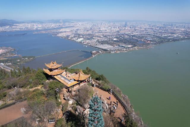 开屏时光机｜四百年西山行：徐霞客的登临之路与“六万人同耍西山”