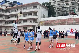 株洲市一中：青春逐梦 “篮”下争锋图片