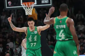 CBA半决赛首战：张镇麟第三节“觉醒” 辽宁胜广东图片