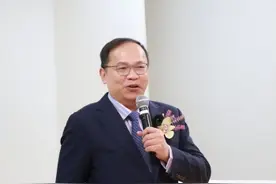 王义川递补民代能“打假除怪”？王鸿薇讽：他自己就是假、怪图片