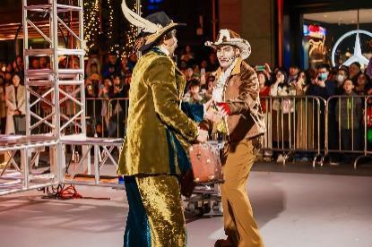 外滩奏响迎新奇幻乐章，一站式解锁冬日温馨浪漫