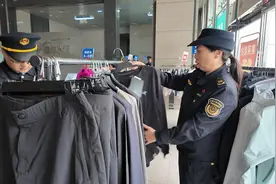 视频丨打三折卖的“始祖鸟”找到了，假的