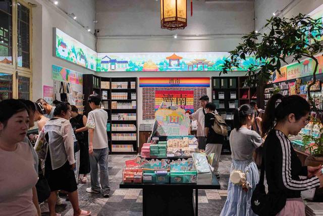 阡陌书店入驻济南趵突泉景区——在泉水的波光里，照见一座城的文心