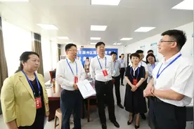 高考第一天，全国多位市委书记带队“巡考场”图片