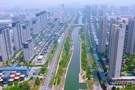 108万在青岛能住啥房子？别墅区的大三房！对，你没看错图片
