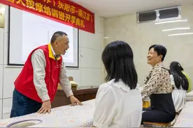 “五一”前夕回访全国五一劳动奖章获得者，东阳市供电公司吴宁供电所所长虞向红：“不停电就是最好的服务”图片