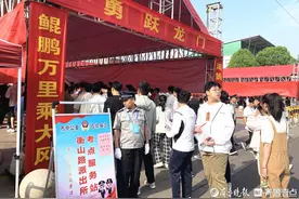 高考直击！今天，枣庄3万余名考生奔赴考场图片