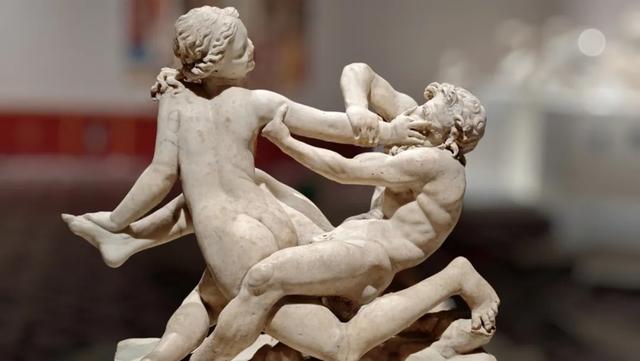 首日人人人！古罗马众神“空降”上海！不出沪看131件稀世珍品！打卡攻略→