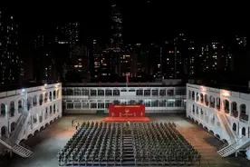 中国人民解放军驻香港部队组织第28次建制单位轮换图片