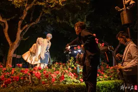 世纪公园24小时开放：夜跑族喜欢，凌晨还有人散步图片