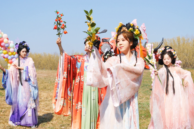 郁金香盛放，花朝启雅韵！4月3日赴鲜花港之约