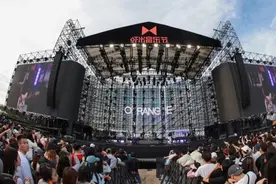 除了舞台，音乐节还需要什么？图片