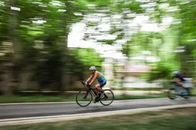 展现体育激情与生态人文之美，2025长三角国际铁人三项赛赢得口碑图片