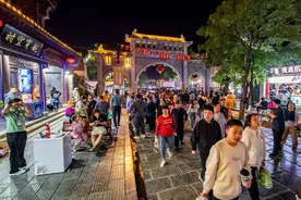 畅游齐鲁 乐享五一｜古城游火爆！青州古城五一客流量共计77.17万人次图片