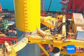 大唐海南海上风电项目全力冲刺并网发电图片