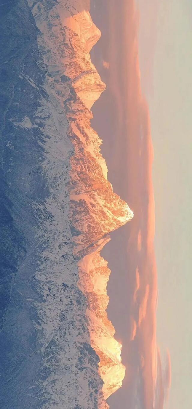 此时不去看一场日照金山，待何时？（新图）