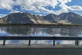 西藏物流配送员的一天图片