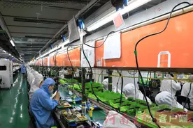 郑州富士康全面开工｜老员工集中返岗 新员工加速招募图片