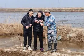 以“渔降盐治碱”，荒置盐碱地成为农民增收“聚宝盆”图片