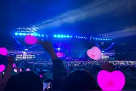 八万人连唱四天之后，周杰伦要在衡山路办艺术展览了！图片