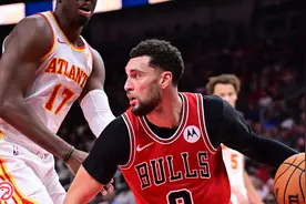 拉文18+7杨14+16 公牛18分逆转老鹰图片