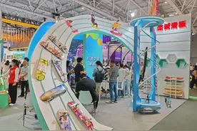 滑板非遗出圈！惠州22家企业亮相文博会图片