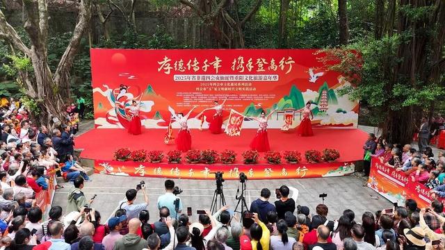 都在夸！四会这波文化操作，太会玩了！