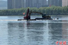 吉林市松花江段通航里程不断增加图片