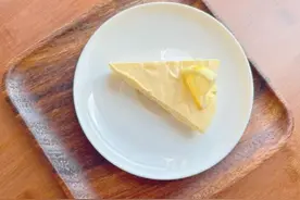 美食厨房丨柠檬巴巴露亚图片