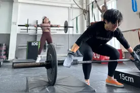 春节假期，健身房里攒个局图片