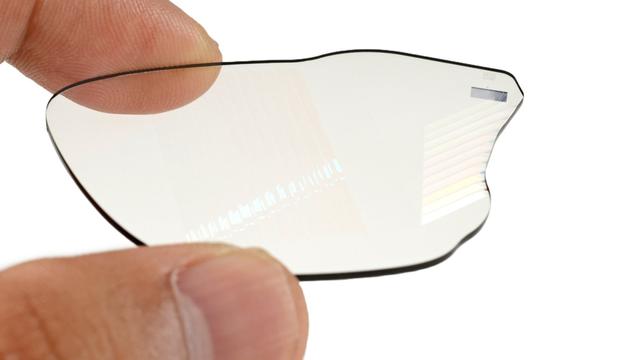 Meta Ray-Ban Display智能眼镜拆解：AR技术领先，可维修性存短板