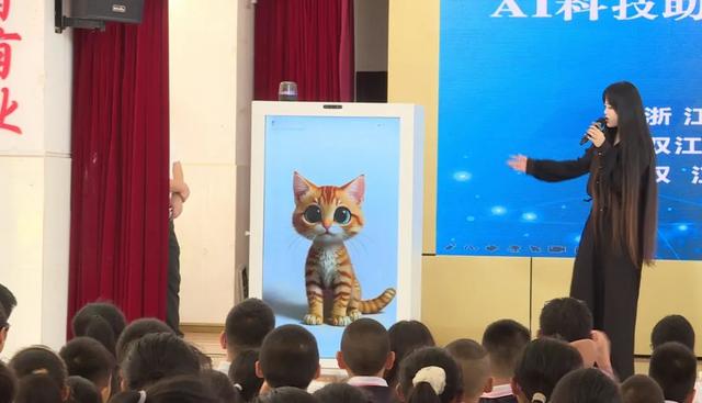 “科技筑梦，爱心启航”——众合科技科技助学、助农走进双江自治县