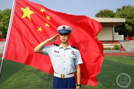 图集 | “我跟国旗合张照”活动启动，晒出你对祖国的爱！（图片持续更新中）图片