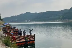 中国升钟湖钓鱼大赛决出三项冠军，72小时库钓成勇敢者的游戏图片