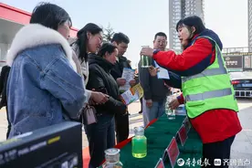 中国石化山东日照石油分公司举办国际消费者权益日活动图片