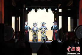 （新春见闻）高速服务区变革升级 “交旅融合”绘新景图片