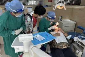 89岁老太看牙，女儿连夸26次“好”，这家医院做对什么？图片