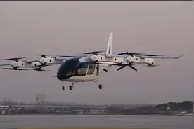 垂直起降！“合肥造”客运级eVTOL完成脱保护离地首飞图片