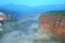 视频 | 郴州永兴坦下水库：云雾缭绕 宛若仙境图片