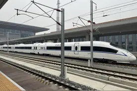 最快3小时18分到西安！1月10日聊城西站始发进京进沪动车组图片