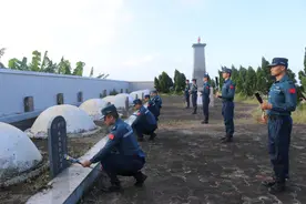 缅怀革命先烈，凝聚奋进力量！广东海警开展烈士纪念日活动图片