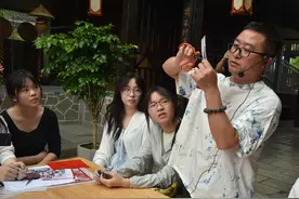 “古老却有生命力”——香港青少年在黔体验非遗技艺感受中华文化魅力图片