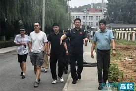 承德医学院领导检查开学前准备工作图片