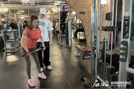 “五一”假期一线见闻 | 健身房里开启“活力假期”图片