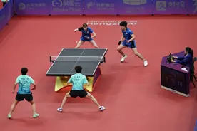 国乒两对混双组合成功挺进半决赛（组图）图片