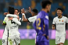 替补左后卫竟演中锋式爆射，残阵海港客胜武汉三镇，王燊超、张琳芃的油箱有油图片