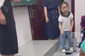 加油宝贝！脑瘫女孩康复治疗5年走进小学教室图片