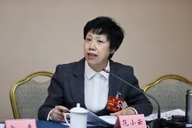 全国政协委员、南开大学金融学院院长范小云：加快科技金融发展，支持新质生产力图片