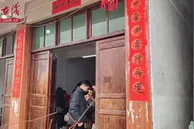 【新春走基层】新春逢喜事 湘西边镇小村农家举办订婚宴图片